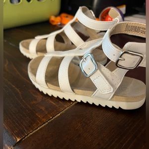 White Cat & Jack Sandals size 9